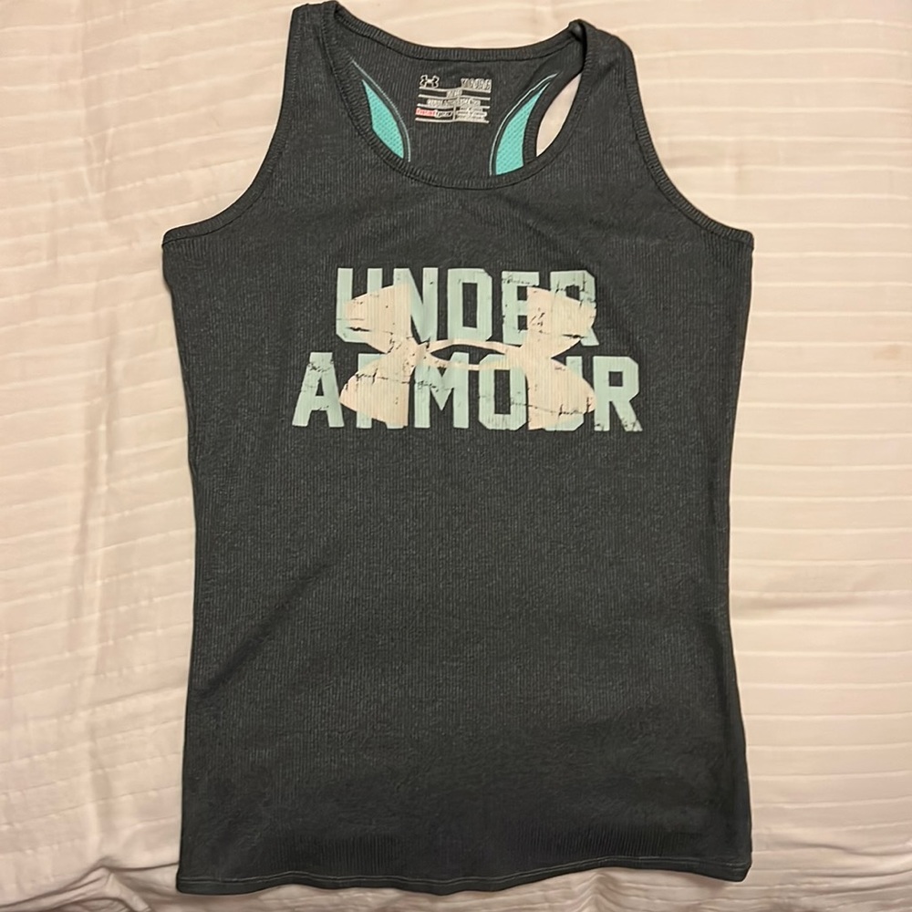 Under Armour tank size Large